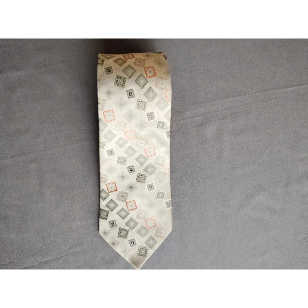 STACY ADAMS Men 100% Silk Hand Made Green Orange Geometric Diamond‎ Necktie 57